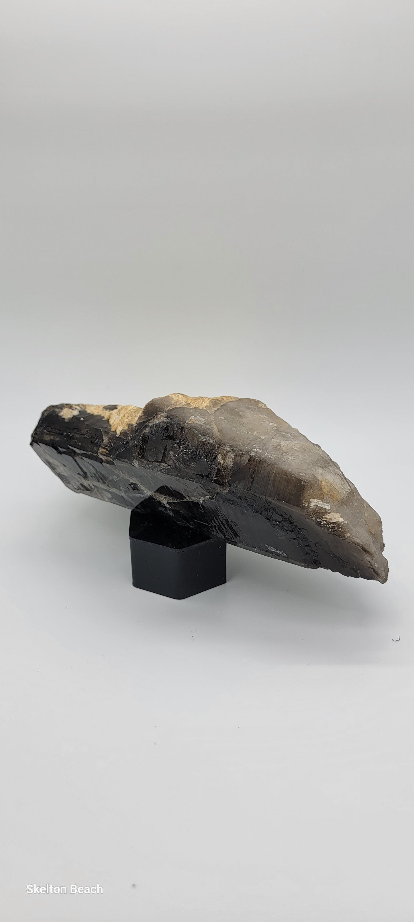 Majestic Smoky Quartz Crystal: Grounding and Protective Energy | 1500 gram